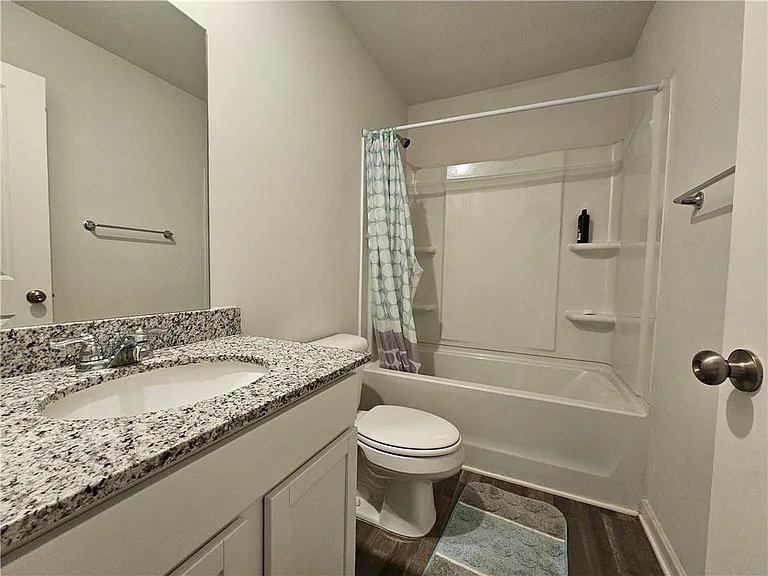 504 Pemberton St — Photo 29