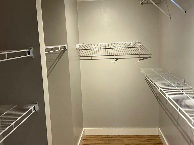10400 Buena Vista Ave — Photo 16