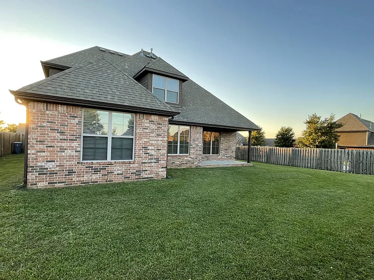 4201 Layton Rd — Photo 35