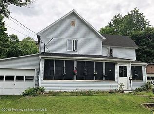 27 Pine St, Nicholson, PA 18446
