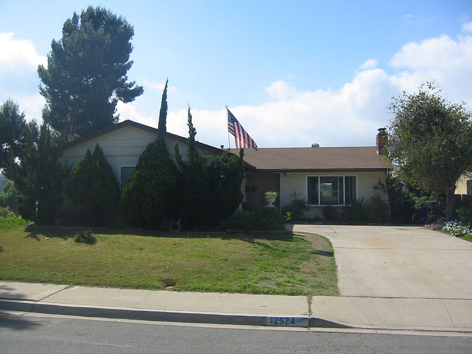 Front of 12524