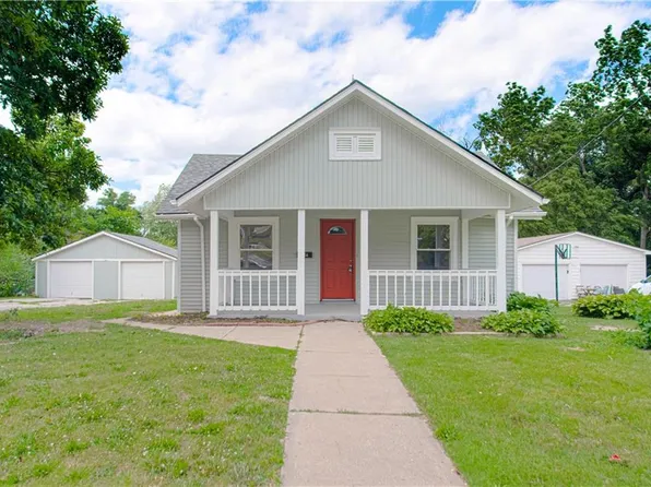 3056 N 33rd St, Kansas City, KS 66104