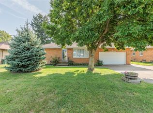 5445 Hauserman Rd, Parma, OH 44130