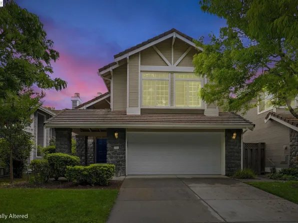 17515 Montoya Cir, Morgan Hill, CA 95037