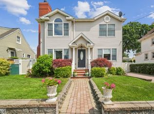 41 Edison St, Ridgefield Park, NJ 07660