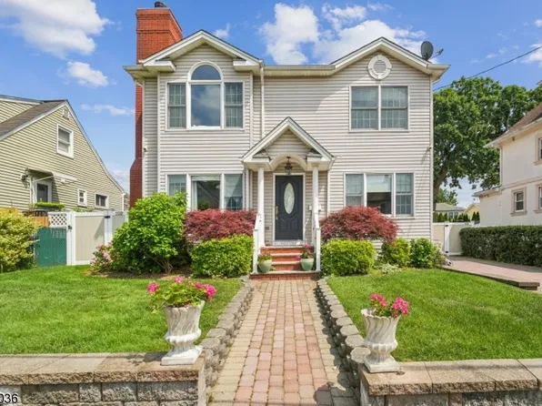 41 Edison St, Ridgefield Park Village, NJ 07660