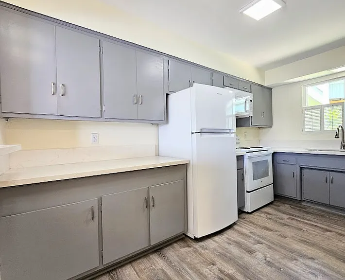 2640-46 Curlew St #42 — Photo 7