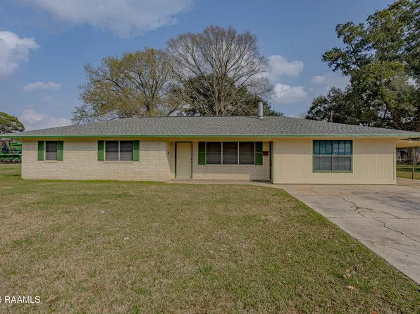 1014 N 8th St, Eunice, LA 70535