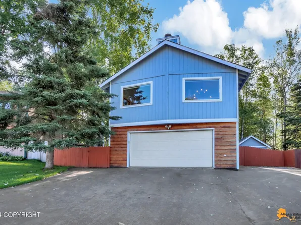 18594 Jude Island Cir, Eagle River, AK 99577