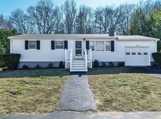 19 Cochato Park, Randolph, MA 02368