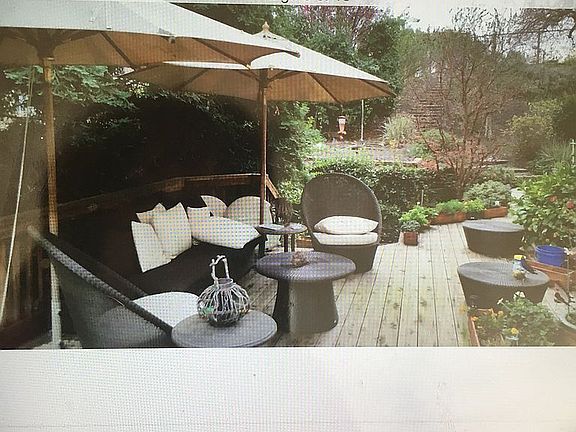 Large family room patio 