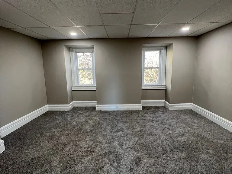 1328 Diana St — Photo 26