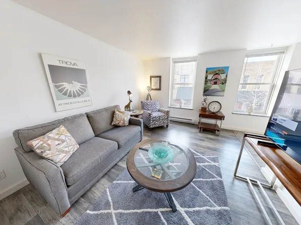 502 N Main St #Id1253095p, Oshkosh, WI 54901