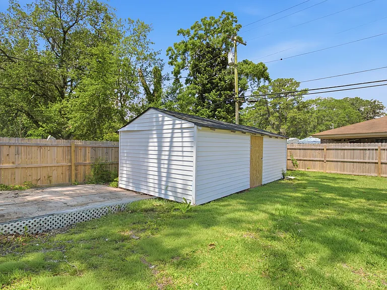 12433 Deerfield Rd — Photo 7