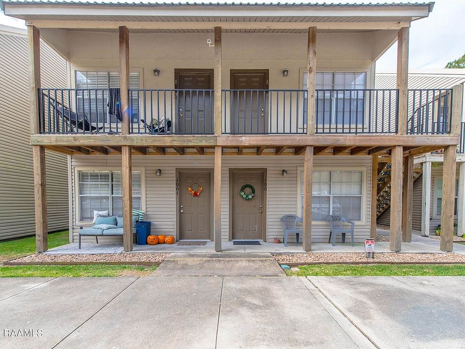 1st image of 300 Lozes Ave APT 1002