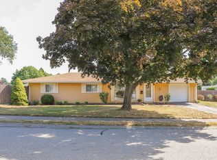 11 Exeter Rd, Beverly, MA 01915