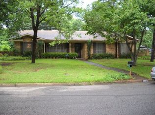 1700 Clinton St, Longview, TX 75604