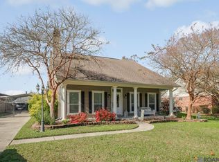 7648 Hickory Ridge Dr, Denham Springs, LA 70706