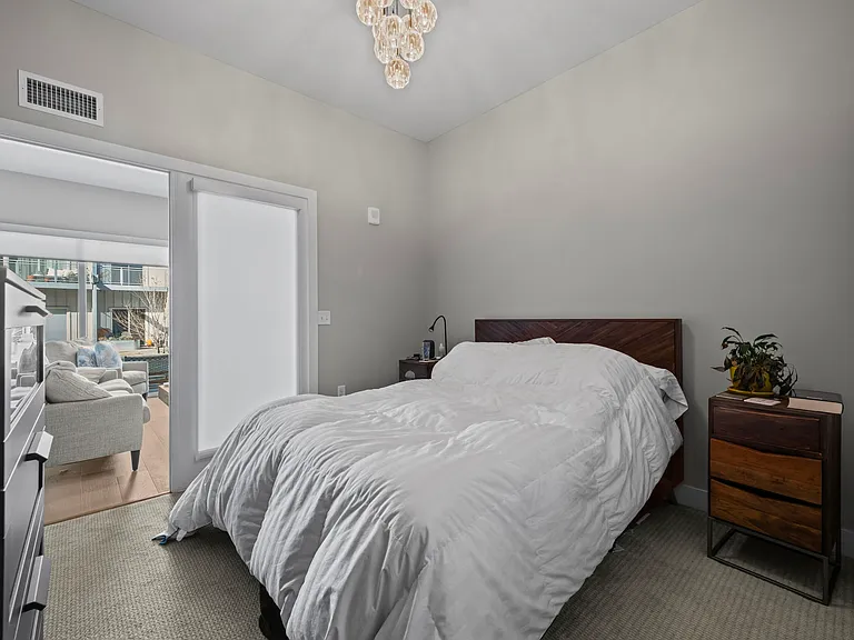 2525 Arapahoe St #D105 — Photo 8
