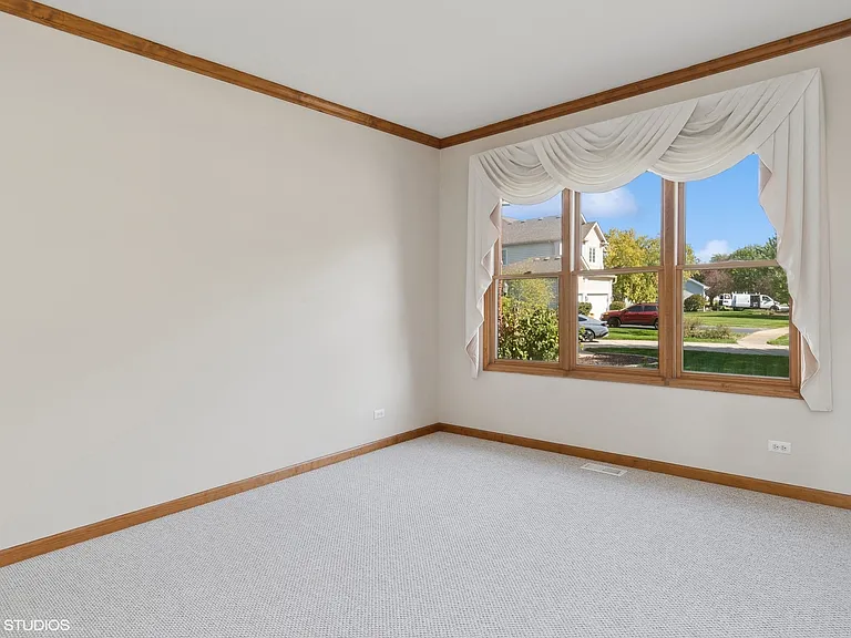 2327 Flat Rock Ct — Photo 13