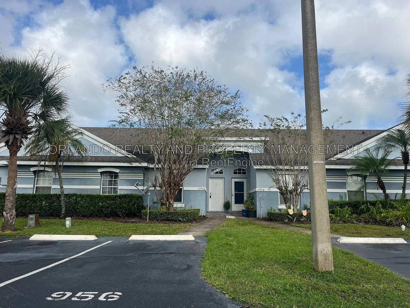 3 bed, 2.0 bath, 1246 sqft, $1,995 — Photo 2