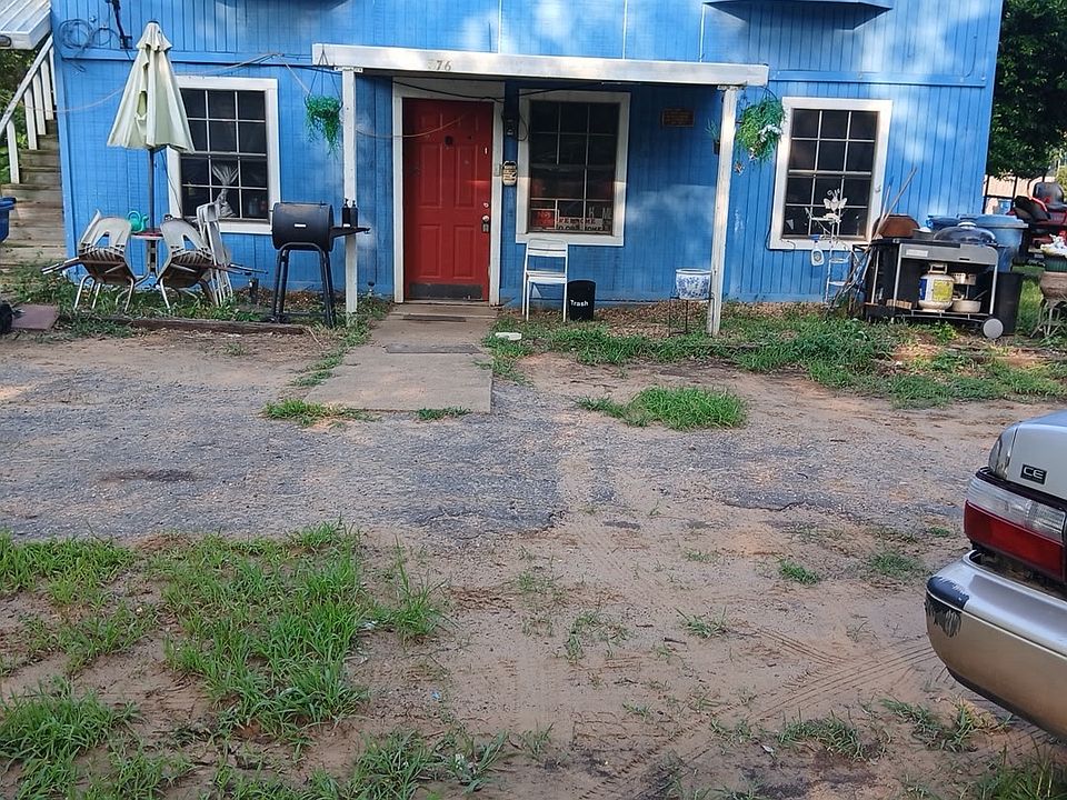 1st image of 374 W Blackbourn St