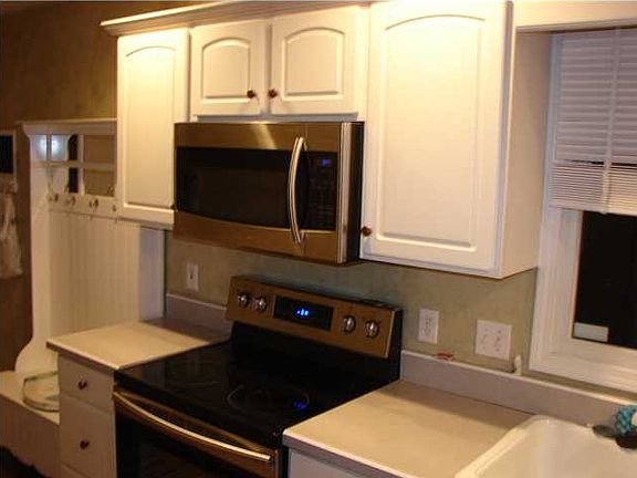 3rd image of 10788 E English Ct