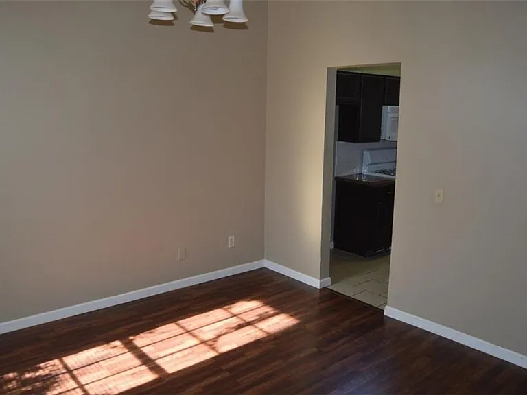 8312 Minnesota Ln — Photo 15
