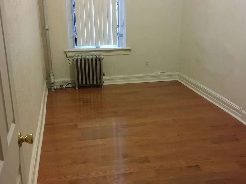 2nd image of 162 W 141st St APT 4A