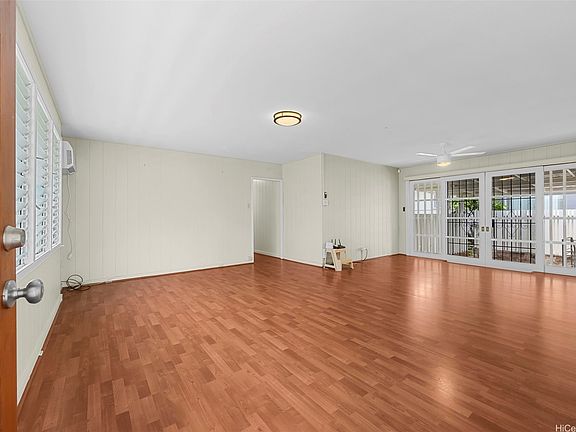2nd image of 1063 Luawai St
