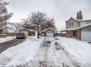 29 Elford Dr, Clarington, ON L1C 4R3