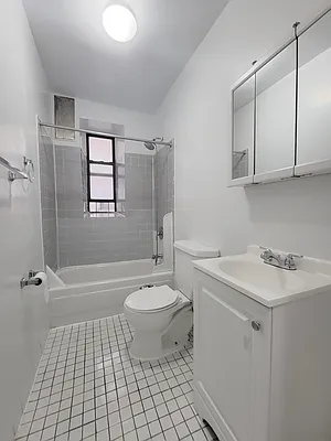 Rented by Compass | media 6