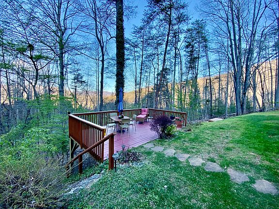 3rd image of 51 Buck Spring Acres