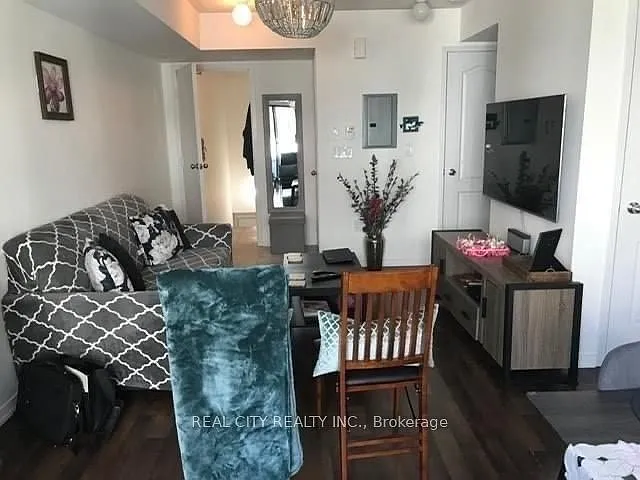 142 Widdicombe Hill Blvd #514 — Photo 3