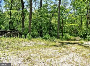 170 Fish & Game Rd, New Oxford, PA 17350