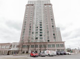 18 Lee Centre Dr #PENTHOUSE 307, Toronto, ON M1H 3H5