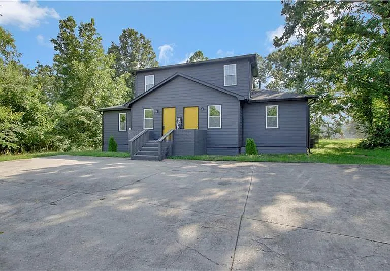 551 Valley Hill Rd SE #A — Photo 2