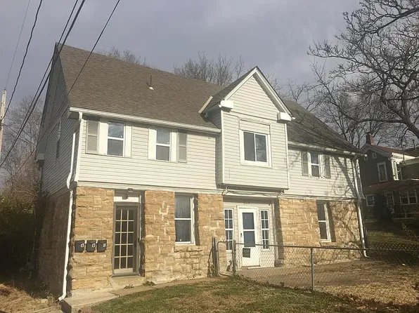 411 N Water St #2, Liberty, MO 64068