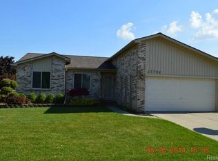 15792 Boreas Dr, Macomb, MI 48044