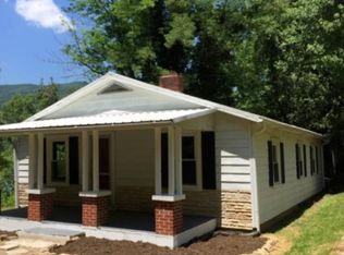 271 Lakeview Dr, Butler, TN 37640