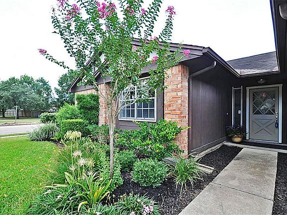5th image of 2303 Gunston Ct