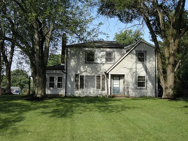 5802 N Oxford St photo 1