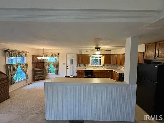 4th image of 2885 W State Road 28