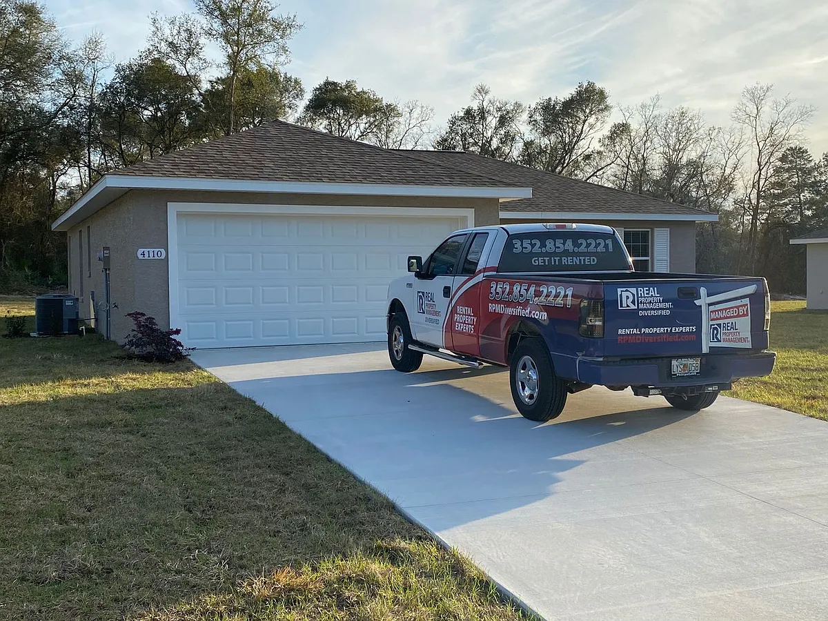 Building Photo - 4110 SW 132nd Ln
