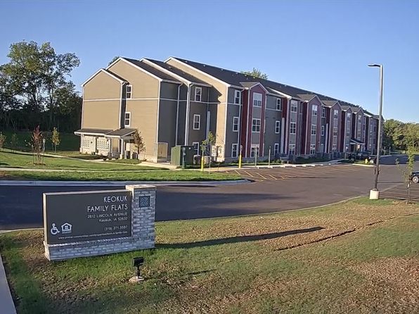 2812 Lincoln Ave #202