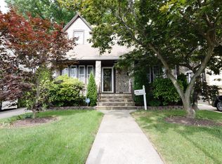 393 Bement Ave, Staten Island, NY 10310