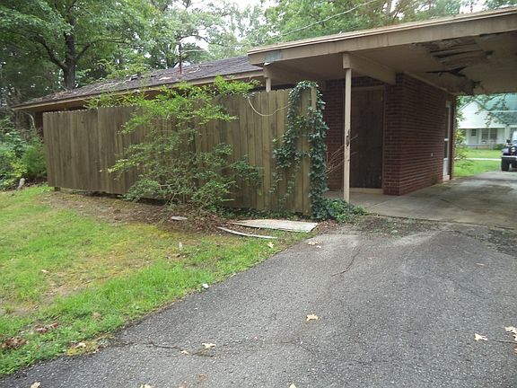 2nd image of 244 Northwood St