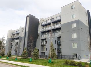144 Lucan Ave #309, Waterloo, ON N2J 1W7