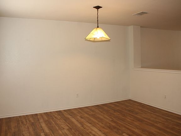 4th image of 107 Outfitter Dr