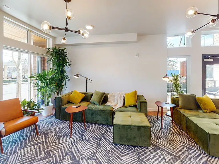 Freya Apartments - Private Studios + Social Connection — Photo 1